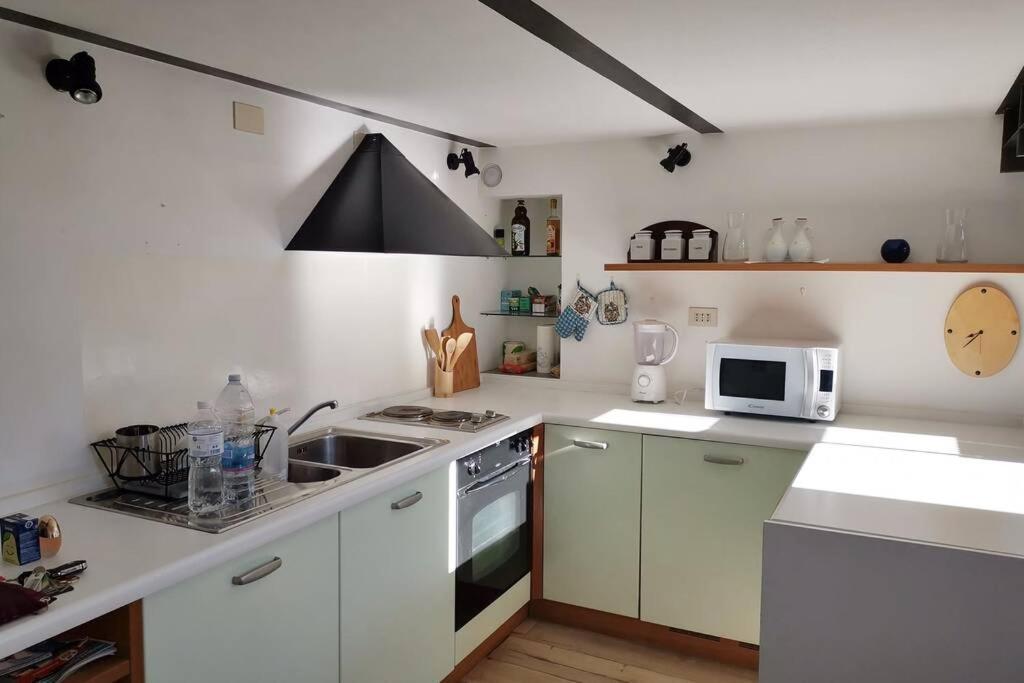 Studio Loft In The Center Sanremo For 3 People Luaran gambar