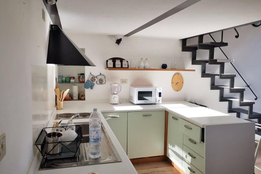 Studio Loft In The Center Sanremo For 3 People Luaran gambar