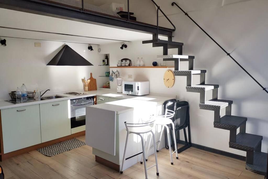Studio Loft In The Center Sanremo For 3 People Luaran gambar